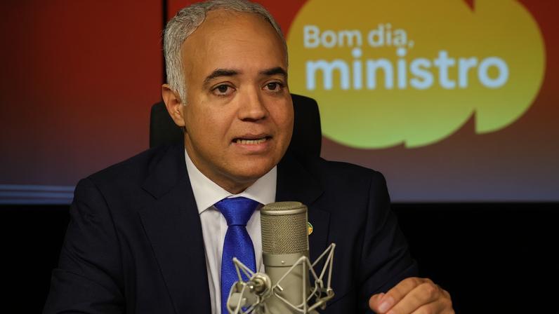 Brasília (DF) 29/04/2026 - O ministro das Cidades, Vladimir Lima, participa do programa Bom Dia, Ministro. Foto: Fabio Rodrigues-Pozzebom/ Agência Brasil