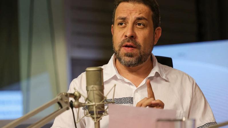 Brasília (DF) 21/01/2026 - O ministro da Secretaria-Geral da Presidência, Guilherme Boulos, participa do programa Bom Dia, Ministro Foto: Fabio Rodrigues-Pozzebom/ Agência Brasil