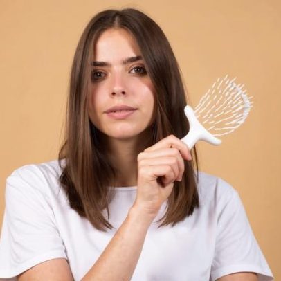 Deficiências nutricionais podem provocar queda de cabelo