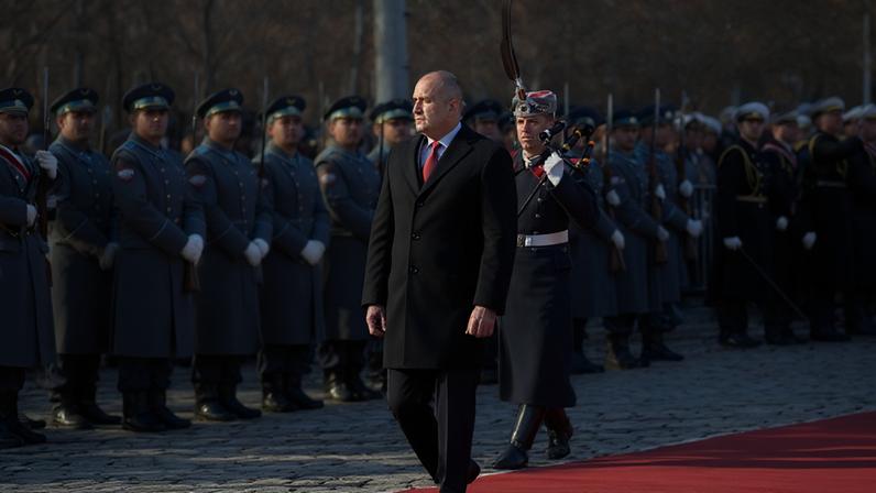 Candidato pró-Rússia vence eleição parlamentar na Bulgária