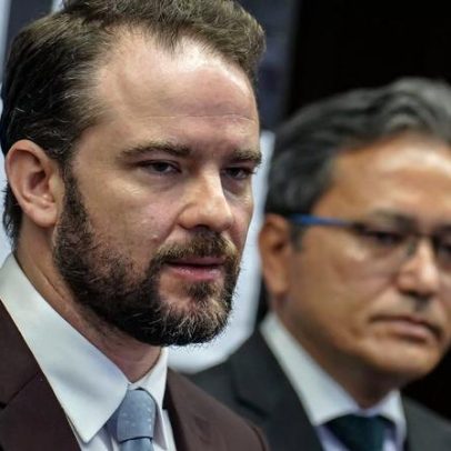 RFB e CBP anunciam cooperação para combater crime transnacional