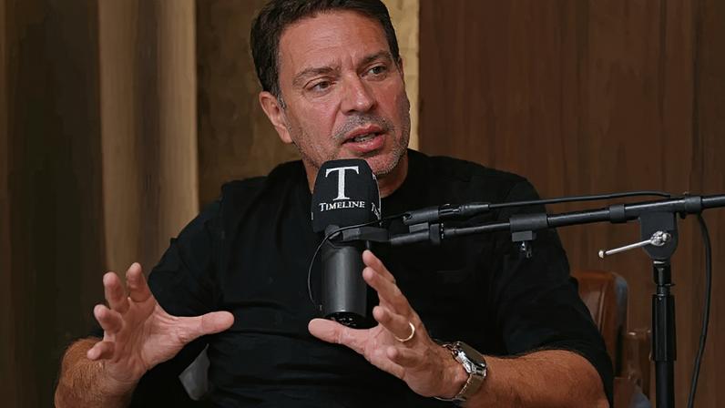 Na época, Alexandre Ramagem, ex-diretor da Abin, também comentou a prisão preventiva de Jair Bolsonaro, decretada por Alexandre de Moraes