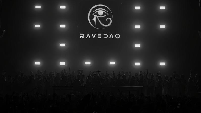 Imagem da matéria: RaveDAO (RAVE): Conheça a criptomoeda que dispara 4.115% na semana