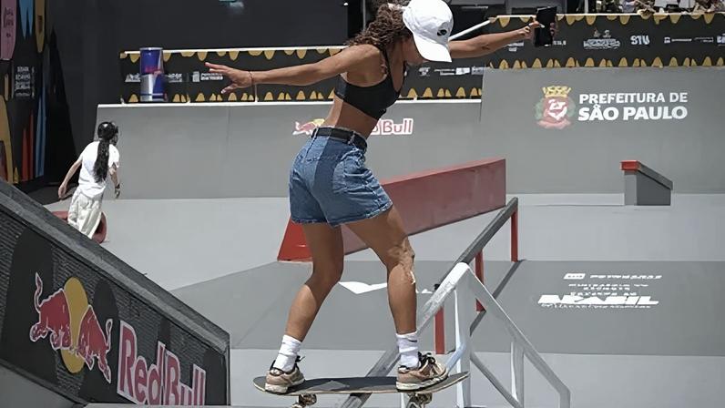 Rayssa Leal no Mundial de Skate, etapa São Paulo, que aconteceu no Parque Cândido Portinari