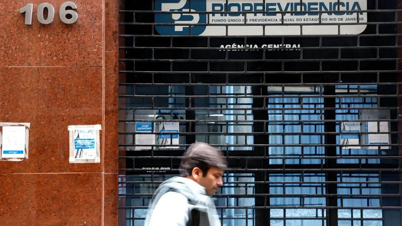 Fachada de agência do Fundo Único de Previdência Social do Estado do Rio de Janeiro (Rioprevidência). Foto: Tânia Rêgo/Agência Brasil