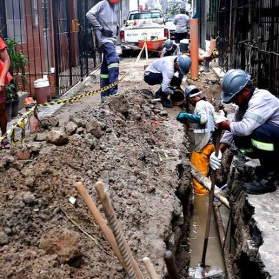 Maré recebe obras de esgoto, mas drenagem e lixo seguem como desafio