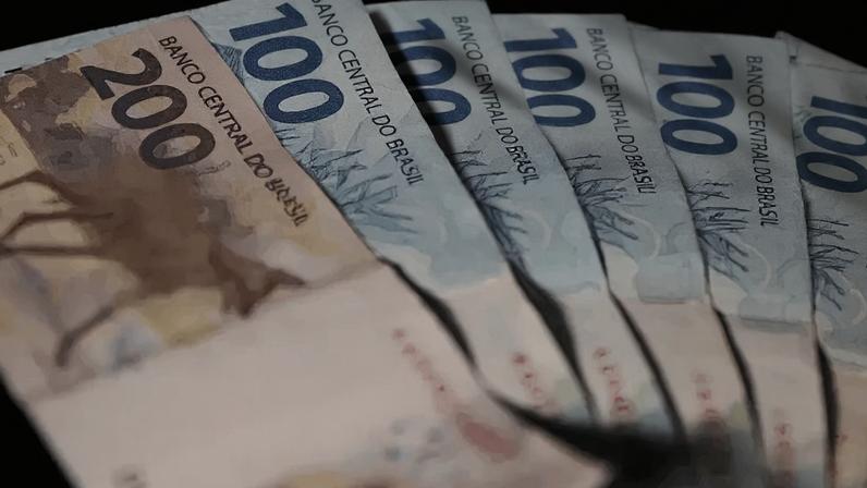 No médio e longo prazo, efeitos negativos da inflação elevada aparecerão na economia
