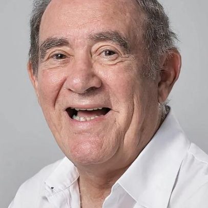 Renato Aragão recebe homenagem em episódio especial do Caldeirão com Mion