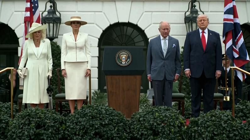 Rei Charles III e rainha Camilla se encontram com Trump e Melania — Foto: Reuters