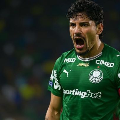 Palmeiras vence com Gómez em destaque após expulsão de Murilo
