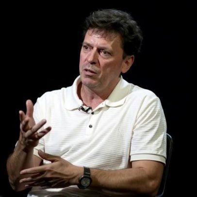 Corinthians confirma contratação de Fernando Diniz