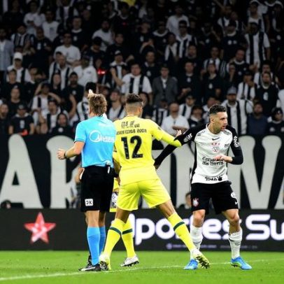 PC de Oliveira aponta erro de pênalti em Corinthians x Palmeiras