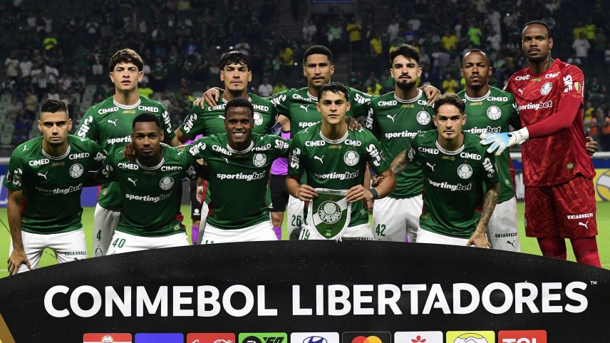 Palmeiras posado x Sporting Cristal — Foto: Marcos Ribolli
