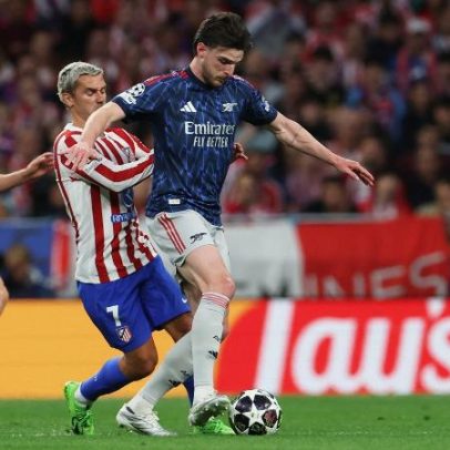 Pênalti duvidoso marca 1 a 1 entre Atlético de Madrid e Arsenal na Champions