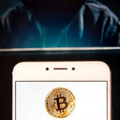 Texano condenado a 23 anos por golpe de criptomoeda com obras fictícias