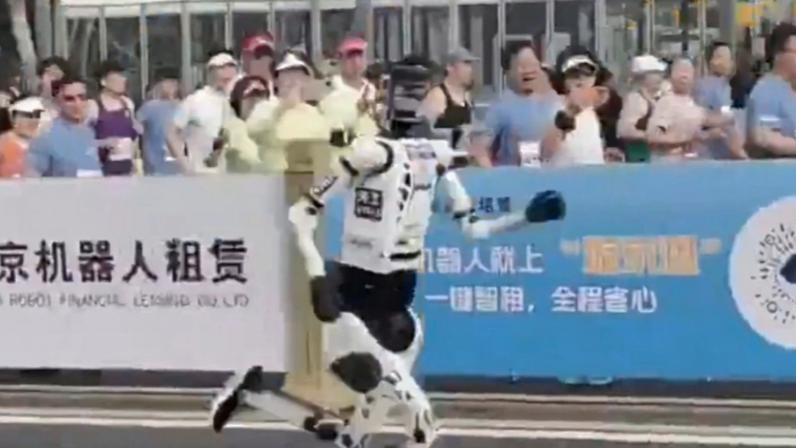 Robôs vencem humanos na meia maratona de Pequim