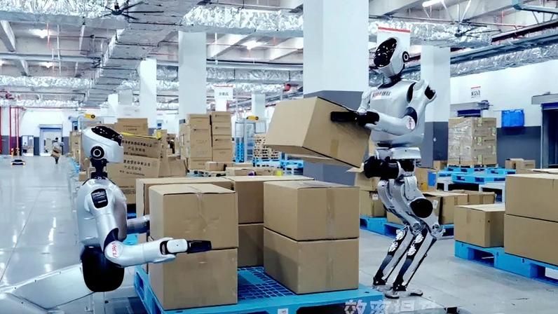 Fábrica chinesa pode produzir 10.000 robôs humanoides por ano