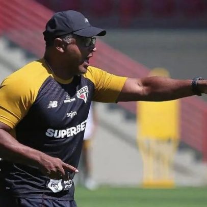 São Paulo muda o ataque para enfrentar o Vitória; veja a escalação