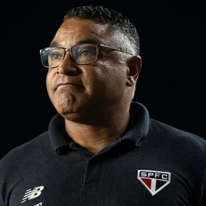 Roger diz que jogo foi ruim e que Vasco empurrou São Paulo