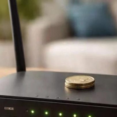 Colocar moeda sobre o roteador Wi-Fi funciona? Para que serve