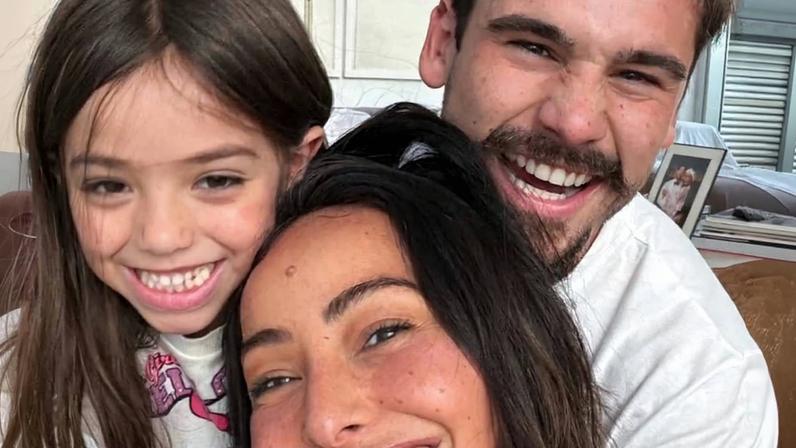 Sabrina Sato revela apelido inusitado que filha deu a Nicolas Prattes: “Nunca mais parou”