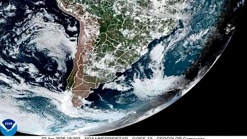 Nuvens sobre o Sul do Brasil em imagem de 2 de abril de 2026