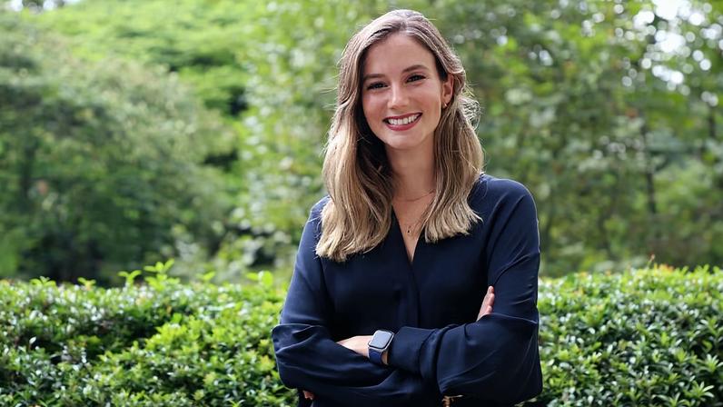 A brasileira Luana Lopes Lara, cofundadora da Kalshi, se tornou a bilionária mais jovem a construir a própria fortuna — Foto: Reprodução/Instagram
