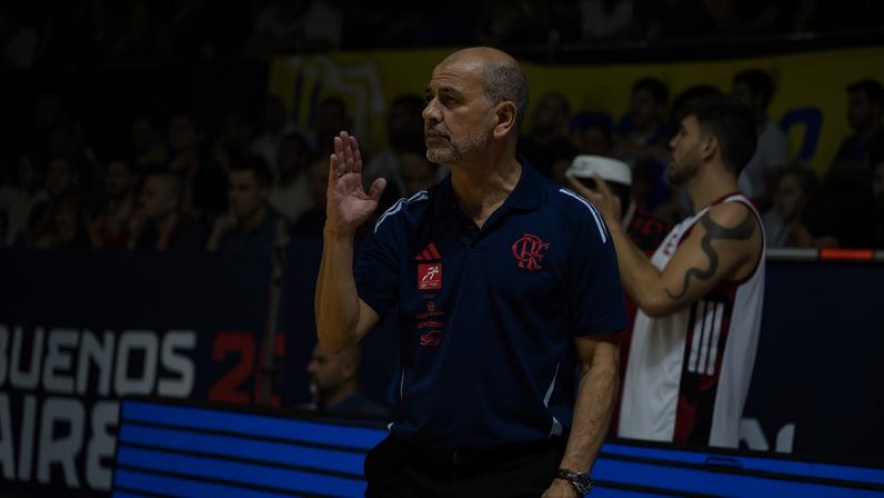Sergio Hernández na derrota para o Boca Juniors nesta sexta — Foto: Divulgação/FIBA Américas