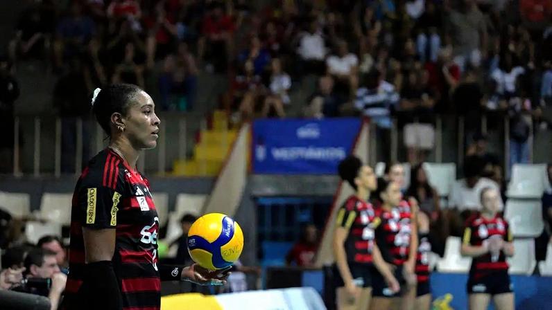 Sesc Flamengo enfrenta Praia Clube pela sobrevivência na Superliga Feminina