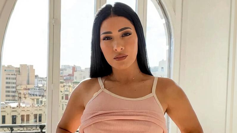 Simaria capricha no ‘nude’ e deixa fãs assustados: “Sem nada”