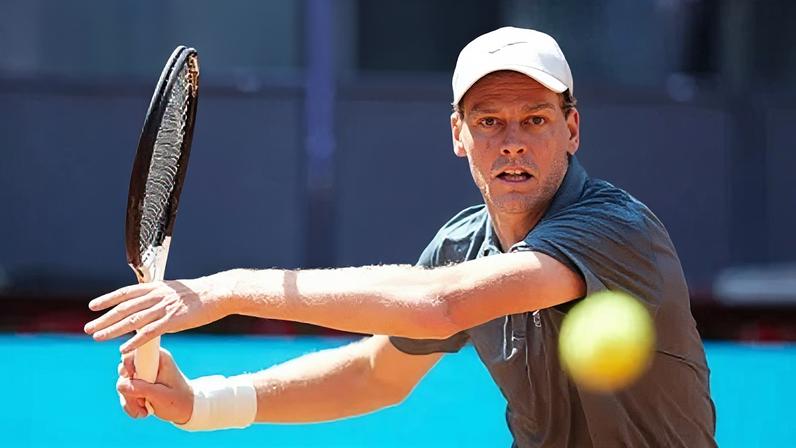 Jannik Sinner venceu Cameron Norrie em Madri