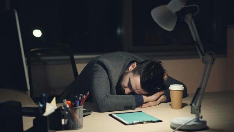 Jornada abusiva revela desorganização no mundo do trabalho