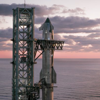 SpaceX protocola pedido para maior IPO da história, diz agência