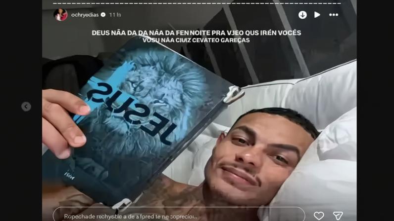 Influenciador Chrys Dias, de Itupeva (SP), postou um story lendo a bíblia horas antes de ser preso — Foto: Instagram/Reprodução