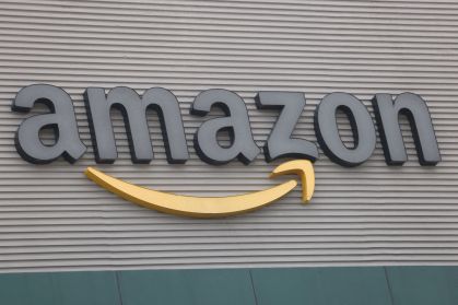 Ataque iraniano atingiu operação da Amazon no Bahrein em meio à guerra no Oriente Médio