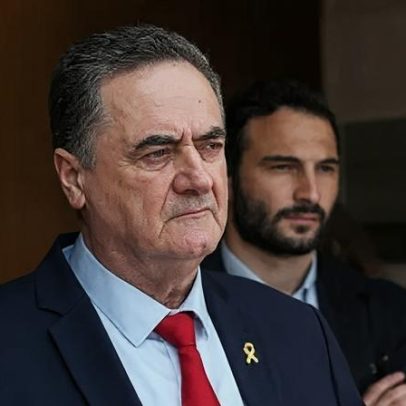 Israel acusa Hezbollah de brincar com fogo, diz ministro da Defesa