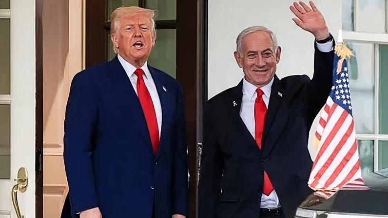 Presidente dos EUA, Donald Trump, ao lado do primeiro-ministro de Israel, Benjamin Netanyahu, em Washington