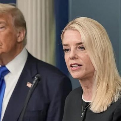 Trump demite a procuradora-geral dos EUA
