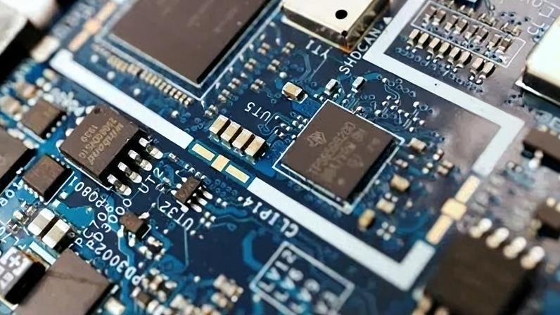 Chips em placa de circuito