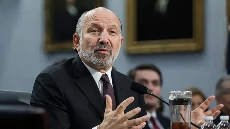 Secretário de Comércio dos EUA, Howard Lutnick, durante audiência no Congresso, em Washington