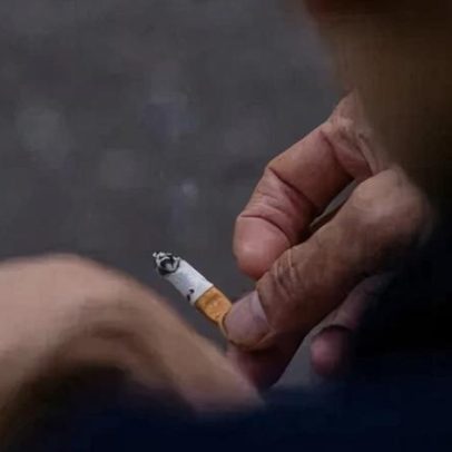 Lei no Reino Unido proíbe fumar para quem nasceu a partir de 2009