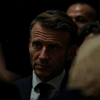 Macron pede aos EUA e Irã que retomem negociações sobre guerra