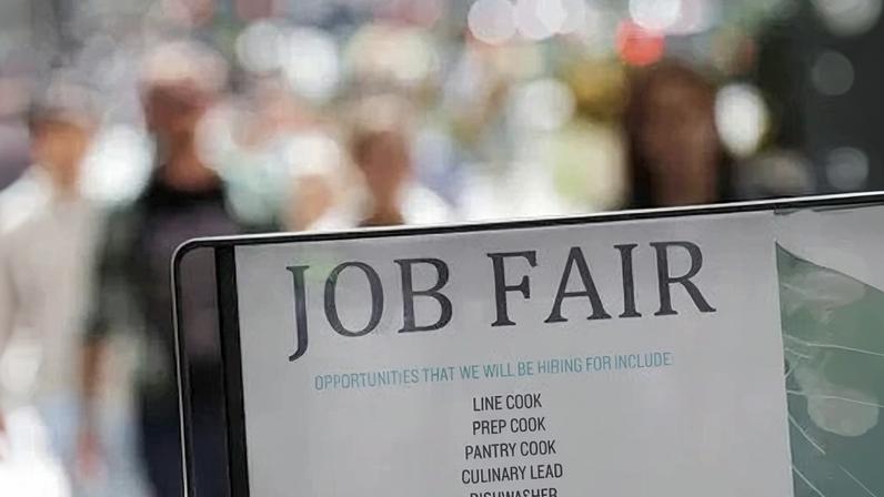 Anúncio de vaga de trabalho em Nova York