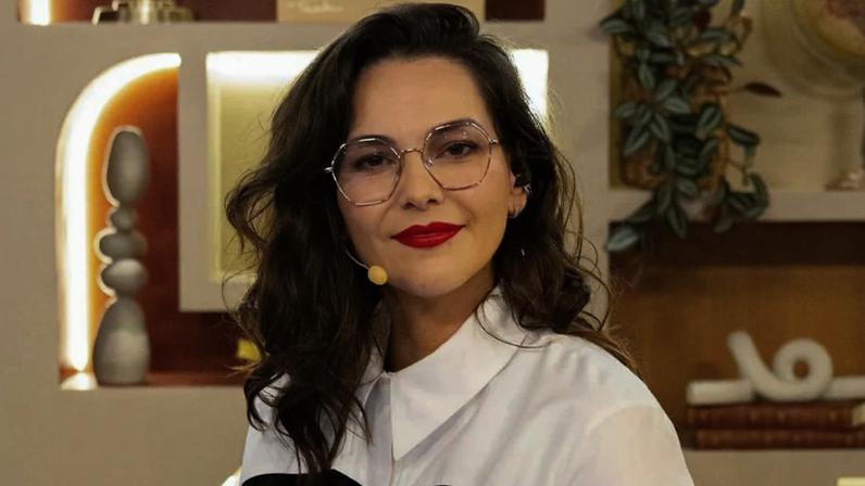 Tainá Müller assume o Café Filosófico em versão mais pop na TV Cultura