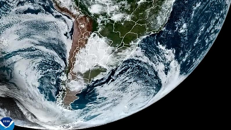 Nuvens sobre o Sul do Brasil que devem dar origem ao fenômeno