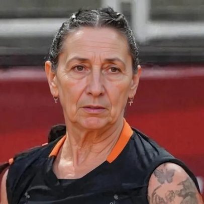 Semifinalista da Superliga, Tifanny elogia elenco do Osasco