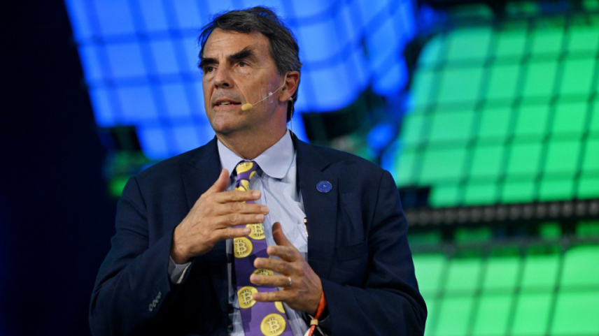 Tim Draper durante o Web Summit Rio (Foto: Piaras Ó Mídheach/Web Summit Rio)