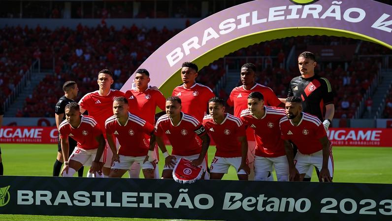 Time do Inter antes da partida contra o Mirassol, no Beira-Rio — Foto: Ricardo Duarte/Internacional