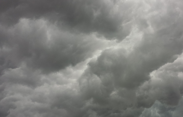 Rio Grande do Sul entra em alerta de chuva forte e temporais neste fim da semana.
