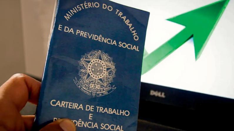 PEC pelo fim da escala de trabalho 6x1 reúne as assinaturas necessárias